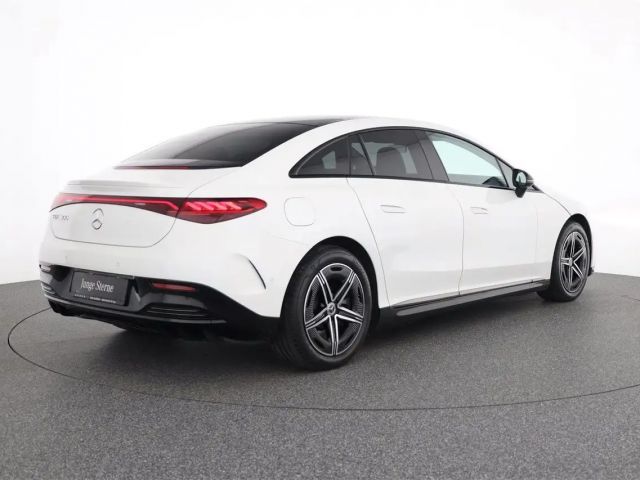 Mercedes-Benz EQE 300 Sedan