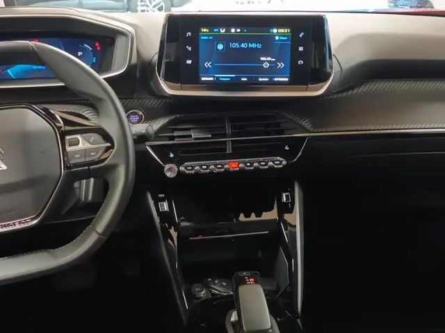 Peugeot E-2008 Allure Pack