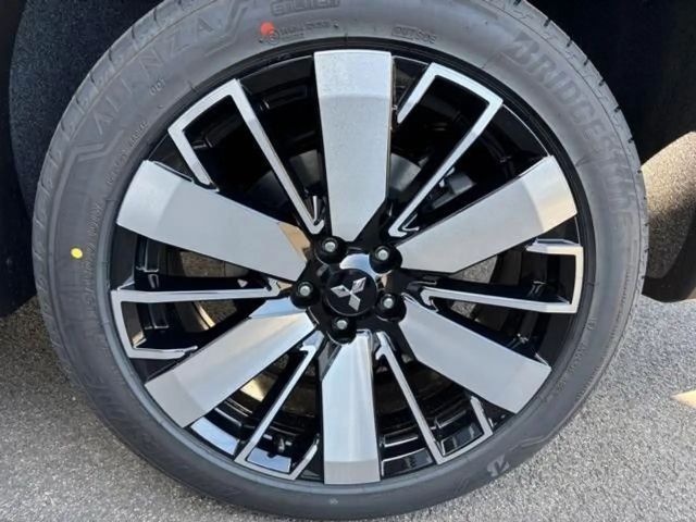 Mitsubishi Outlander 4WD PHEV