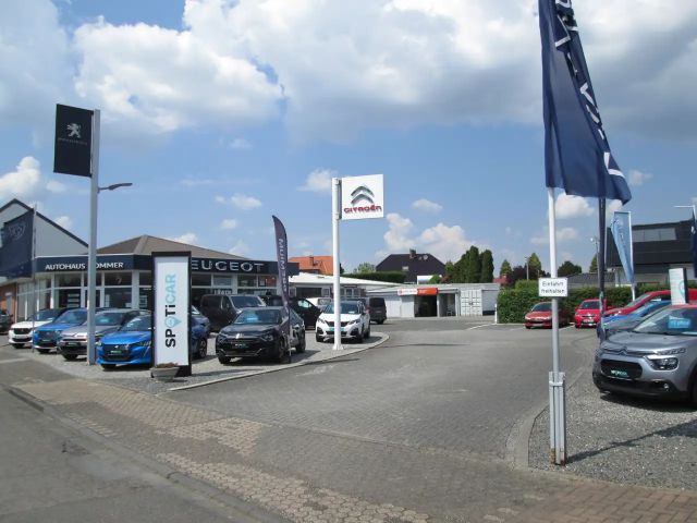 Peugeot 2008 Allure Pack EAT8 PureTech