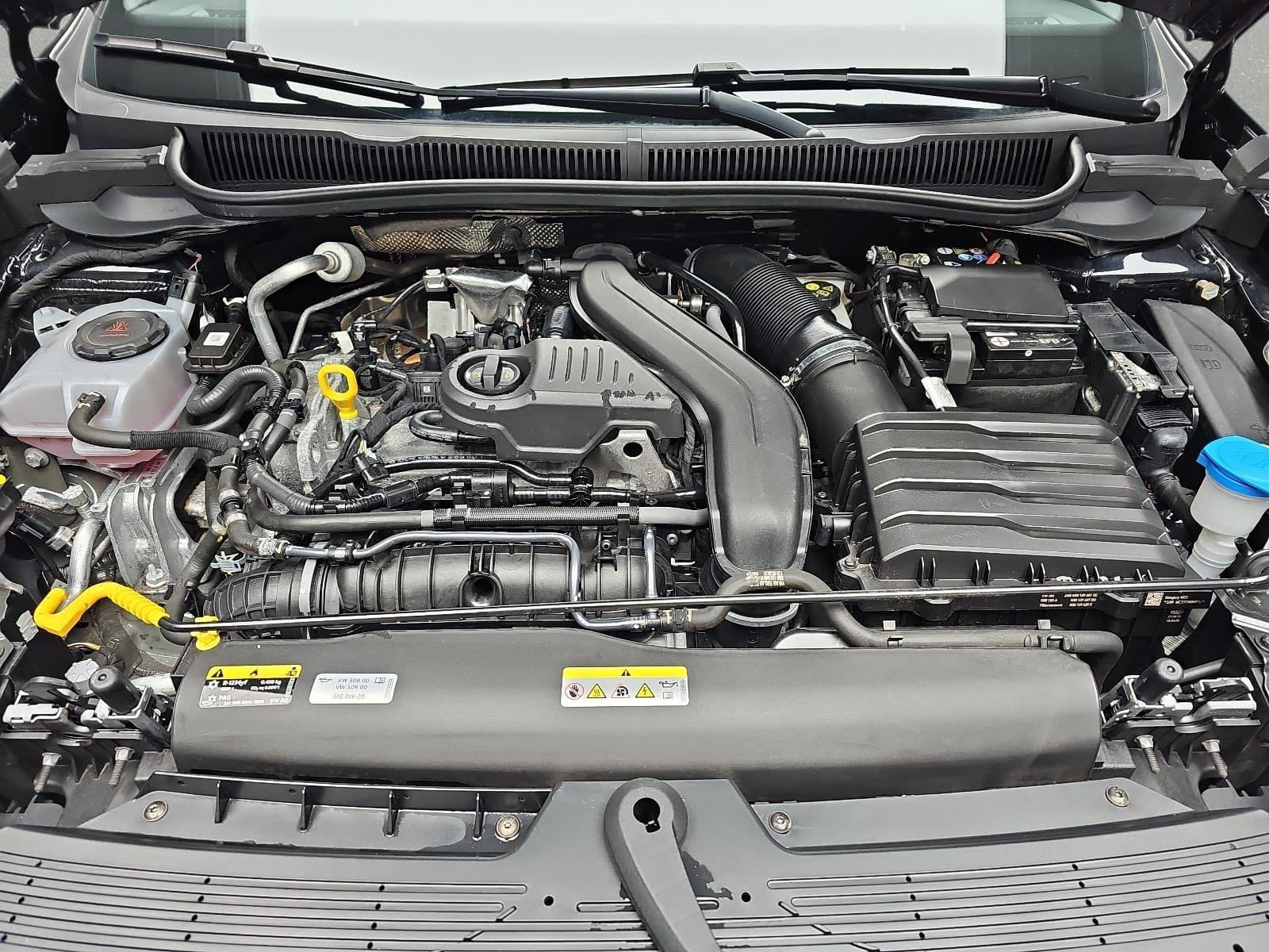 Volkswagen Taigo 1.5 TSI DSG R-Line Style