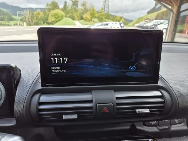 Hyundai INSTER 49 kWh