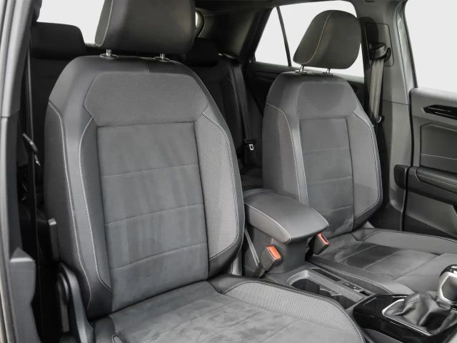 Volkswagen T-Roc 1.5 TSI DSG R-Line