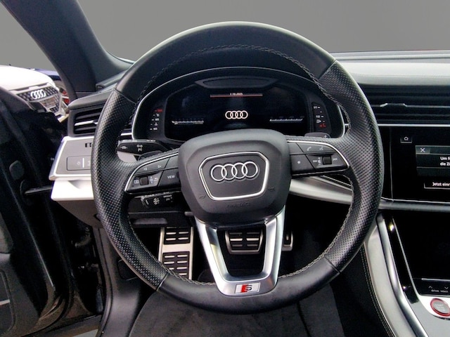 Audi SQ8 Quattro