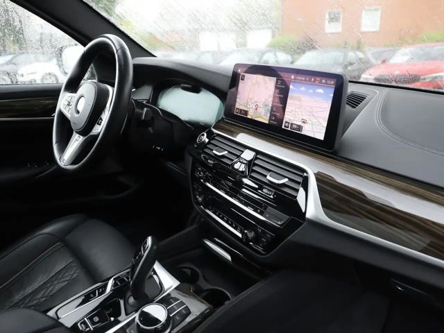 BMW 550 550i Sedan xDrive