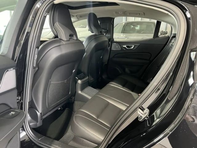 Volvo S60 AWD Dark Recharge Ultimate