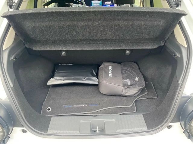 Honda e Advance