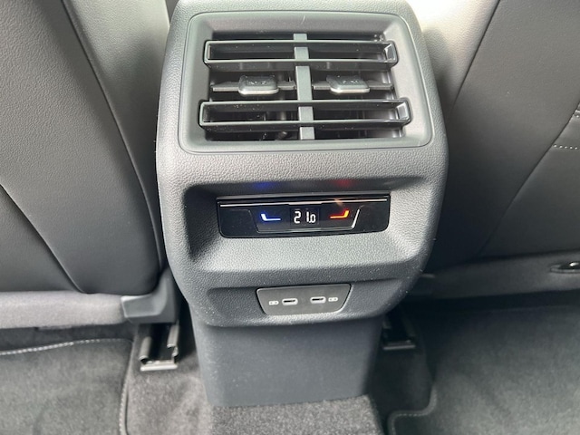 Volkswagen Tayron 2.0 TDI DSG R-Line