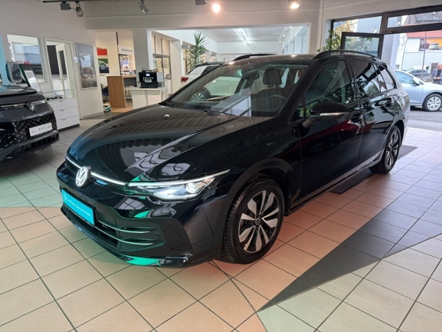 Volkswagen Golf 1.5 TSI Golf VIII Variant