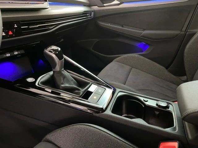 Volkswagen Golf 1.5 TSI Plus Style