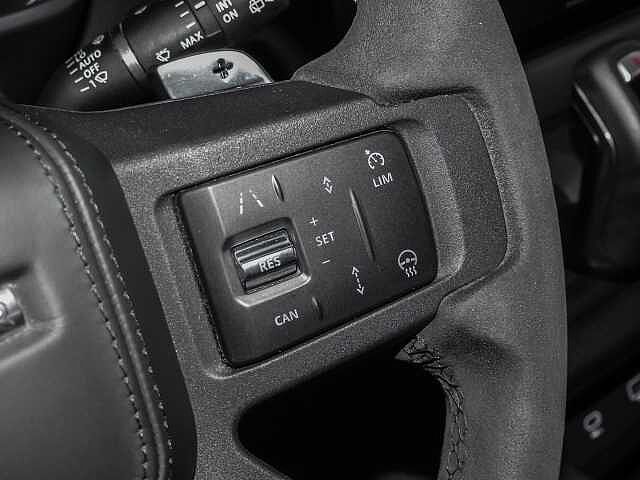 Land Rover Defender 90