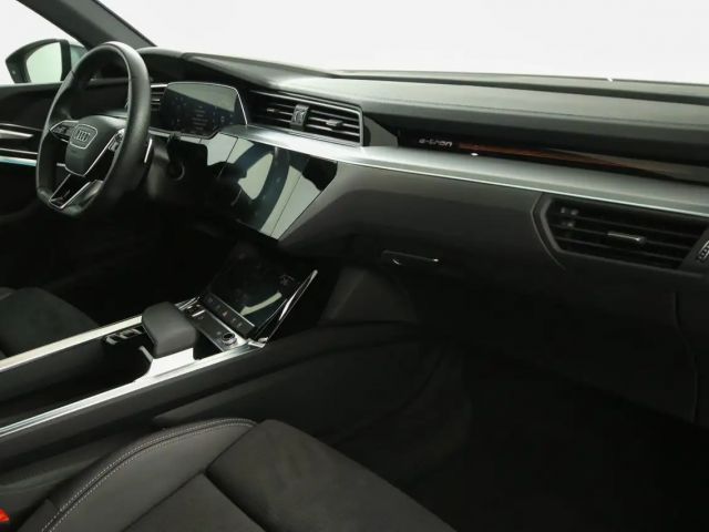 Audi e-tron Quattro