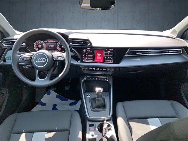 Audi A3 35 TFSI Sedan