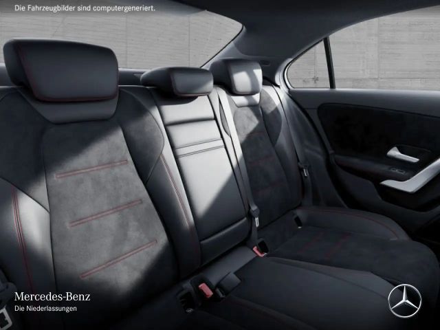 Mercedes-Benz A 180 A 180 d AMG Line