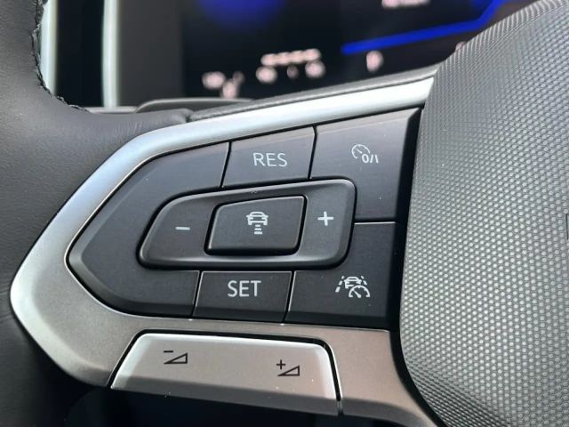 Volkswagen Taigo 1.5 TSI DSG R-Line