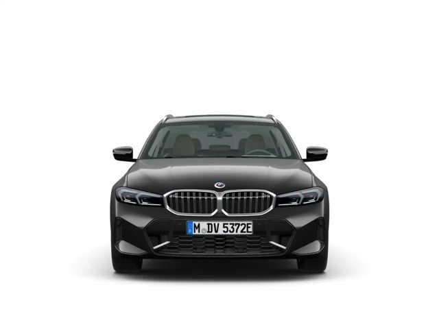 BMW 330 330e M-Sport Touring xDrive