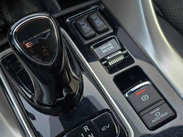 Mitsubishi Eclipse Cross 4WD PHEV