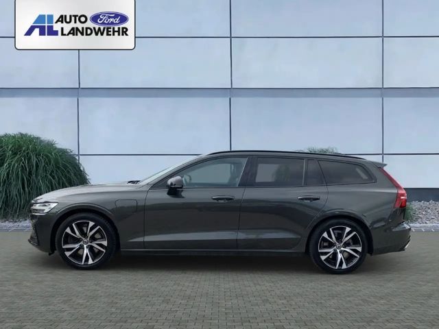 Volvo V60 Hybrid R-Design Recharge