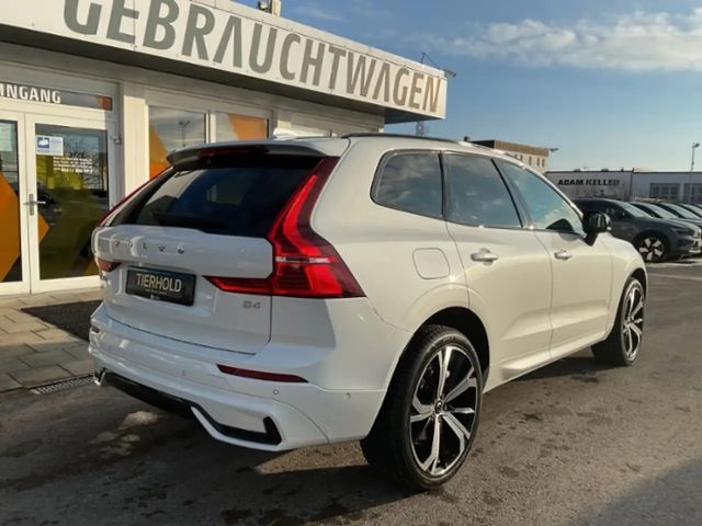 Volvo XC60 Dark Plus
