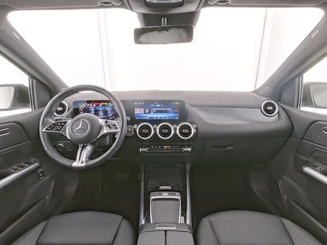 Mercedes-Benz B 200 Progressive