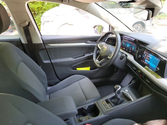 Volkswagen Golf 1.0 TSI