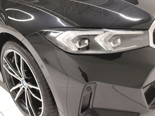 BMW 330 330e M-Sport Touring