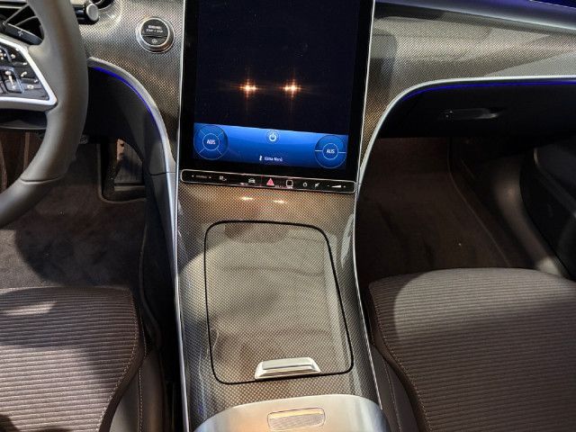 Mercedes-Benz C 200 C 200 d Sedan