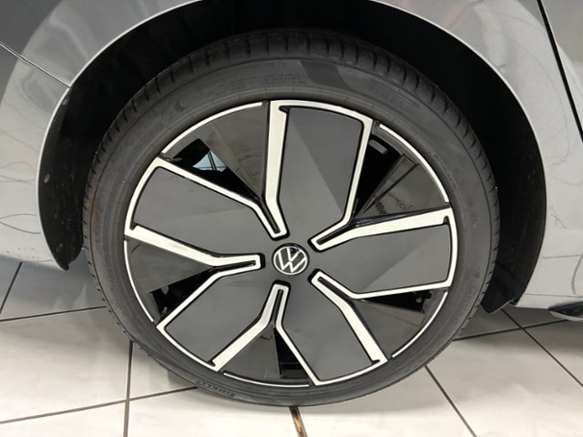 Volkswagen Passat 2.0 TDI IQ.Drive Variant