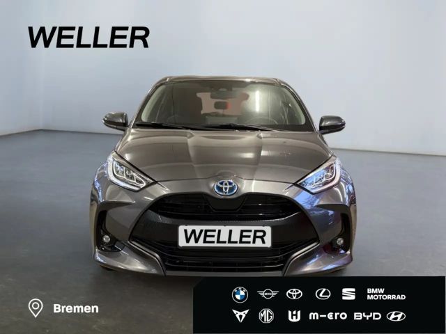 Toyota Yaris Hatchback Hybride Team D