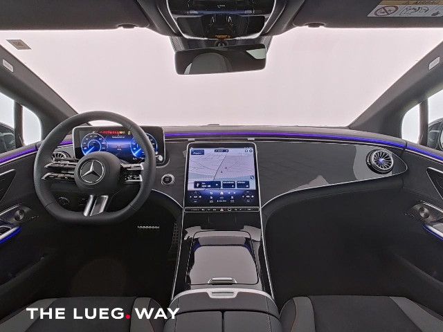 Mercedes-Benz EQE 300 Sedan