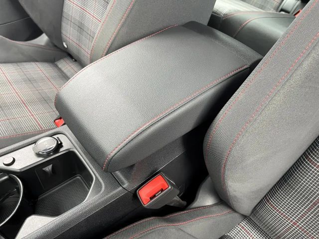 Volkswagen Golf 2.0 TSI DSG GTI