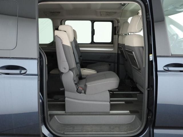 Volkswagen Multivan 2.0 TDI DSG Life T7