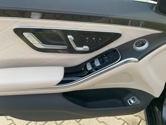 Mercedes-Benz S 450 4MATIC Sedan