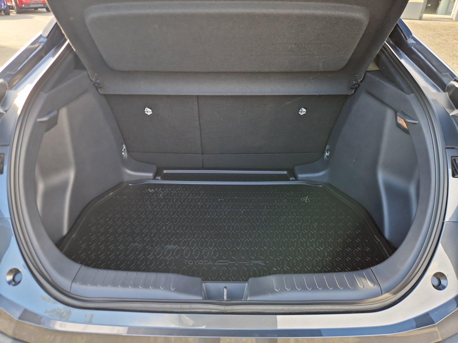 Toyota C-HR Hybride Team D