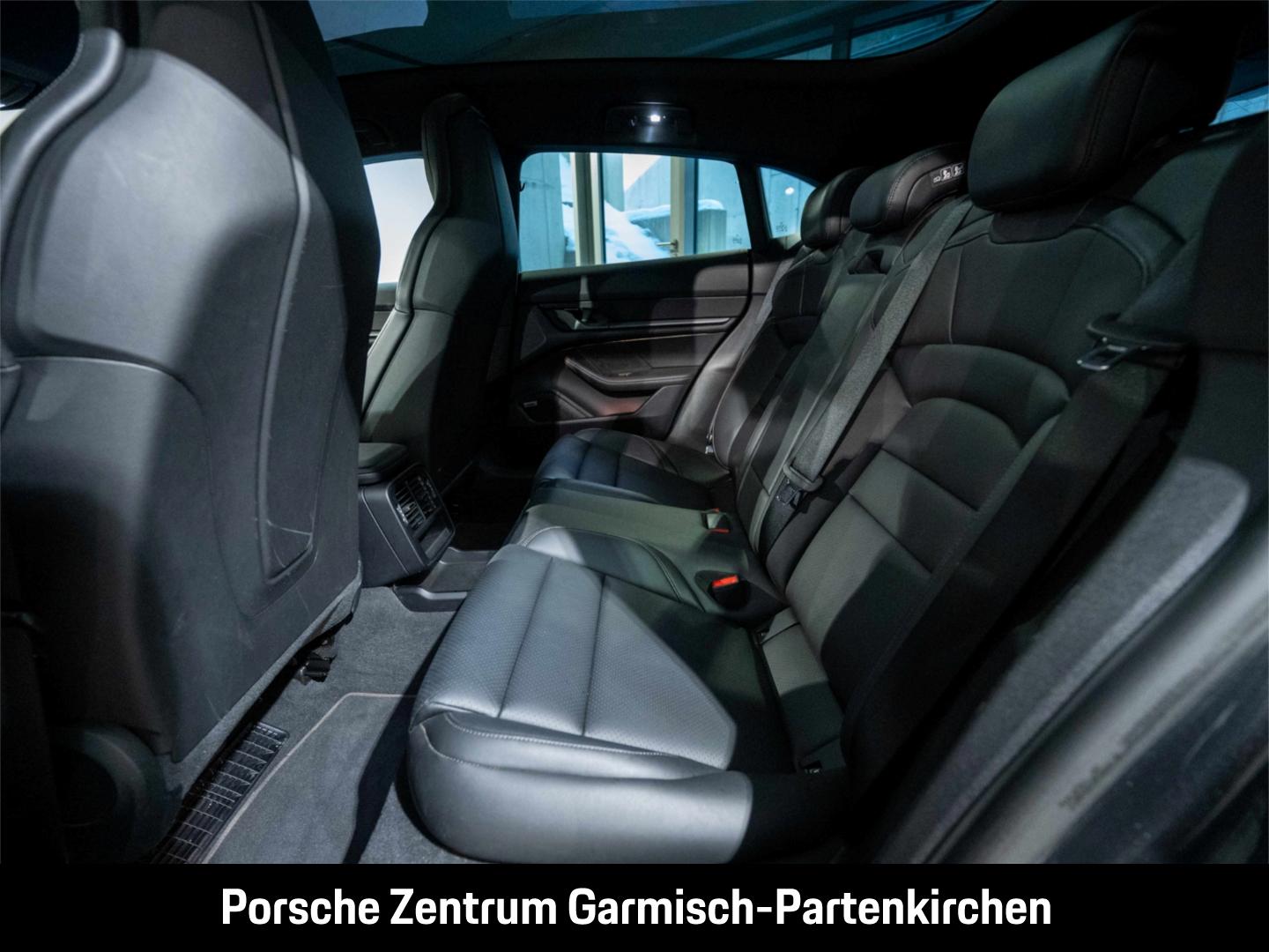 Porsche Taycan Sport Turismo