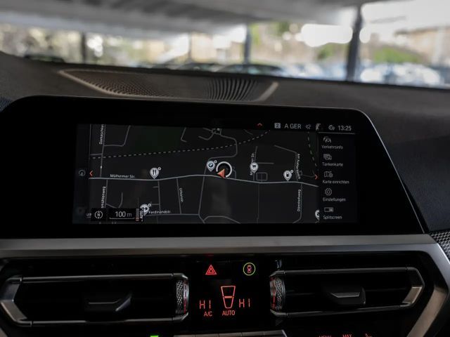 BMW 330 330d M-Sport Touring xDrive