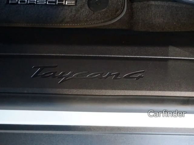 Porsche Taycan 4 Cross Turismo