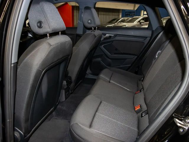 Audi A3 40 TFSI Hybride Sedan