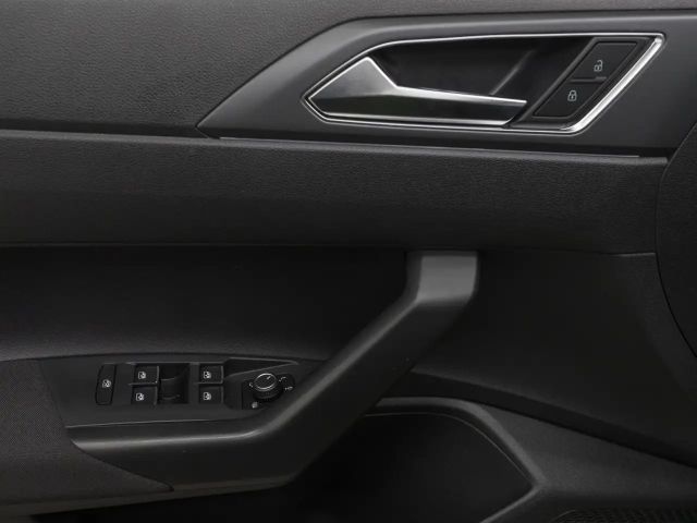 Volkswagen Taigo 1.0 TSI IQ.Drive R-Line