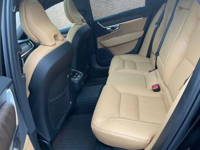 Volvo V90 Dark Ultimate