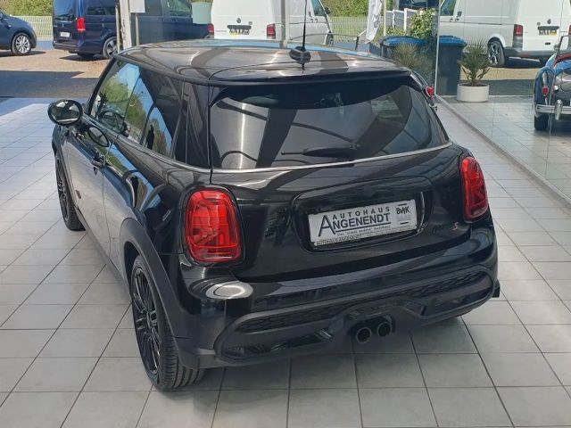 MINI Cooper S Mini COOPER S Automatik *Blackline*
