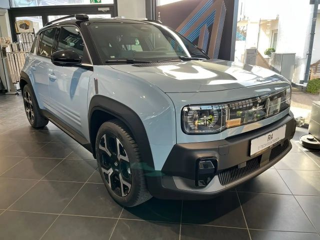 Renault 4 Comfort E-Tech Techno