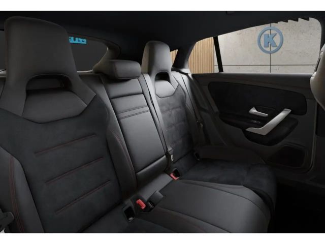 Mercedes-Benz CLA 200 AMG Line Shooting Brake