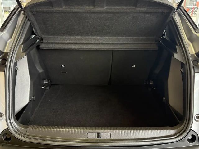 Peugeot E-2008 Active Pack