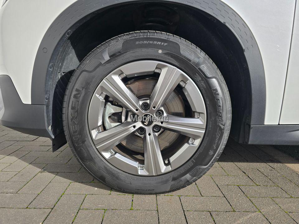 MINI Cooper C Countryman Favoured