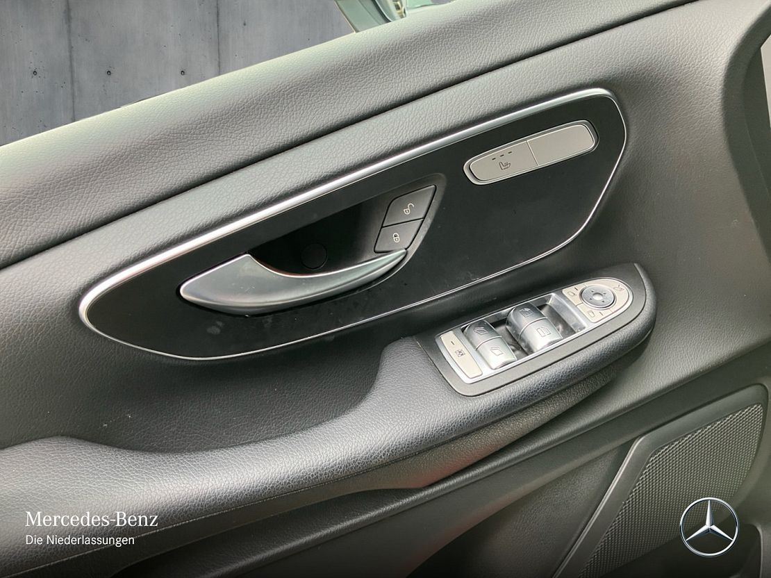 Mercedes-Benz V 220 Limousine Lang V 220 d