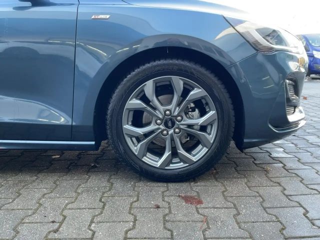 Ford Focus ST Line Wagon