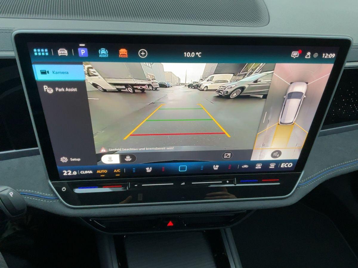 Volkswagen Passat R-Line Variant eHybrid