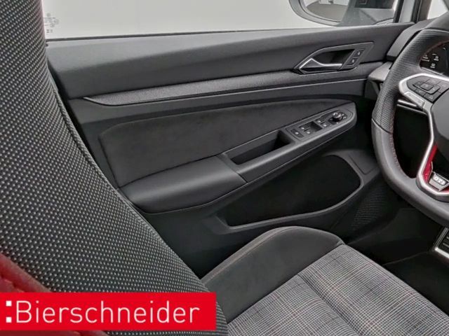 Volkswagen Golf 2.0 TSI DSG GTI Style