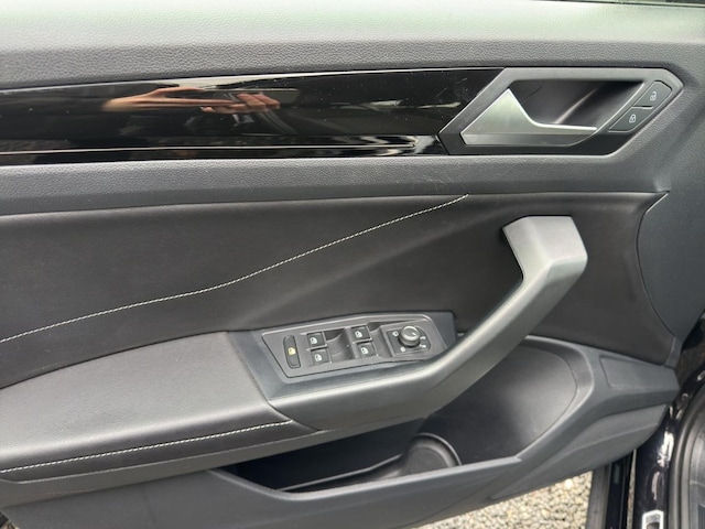 Volkswagen T-Roc 1.0 TSI R-Line